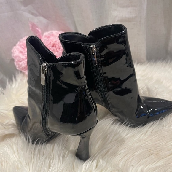 Nine West Boot Size 7.5 - Picture 2 of 9